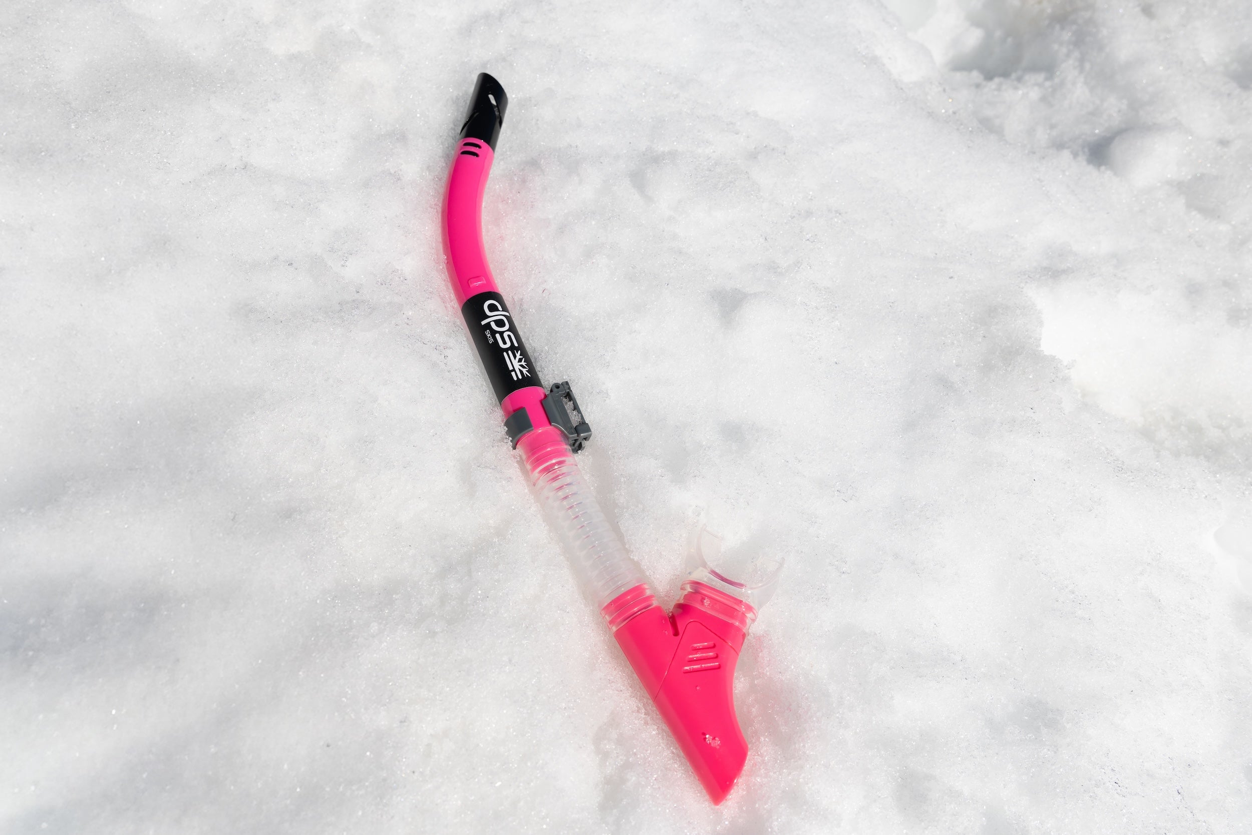 dps-lifestyle-snorkel-tour-de-cou-ski-noir-poudreuse image 4