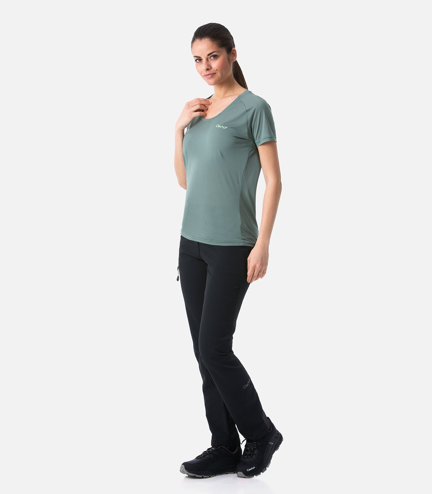 cimalp-balmaz-court-f-pantalon-randonn-e-femme-noir-taille-courte image 3