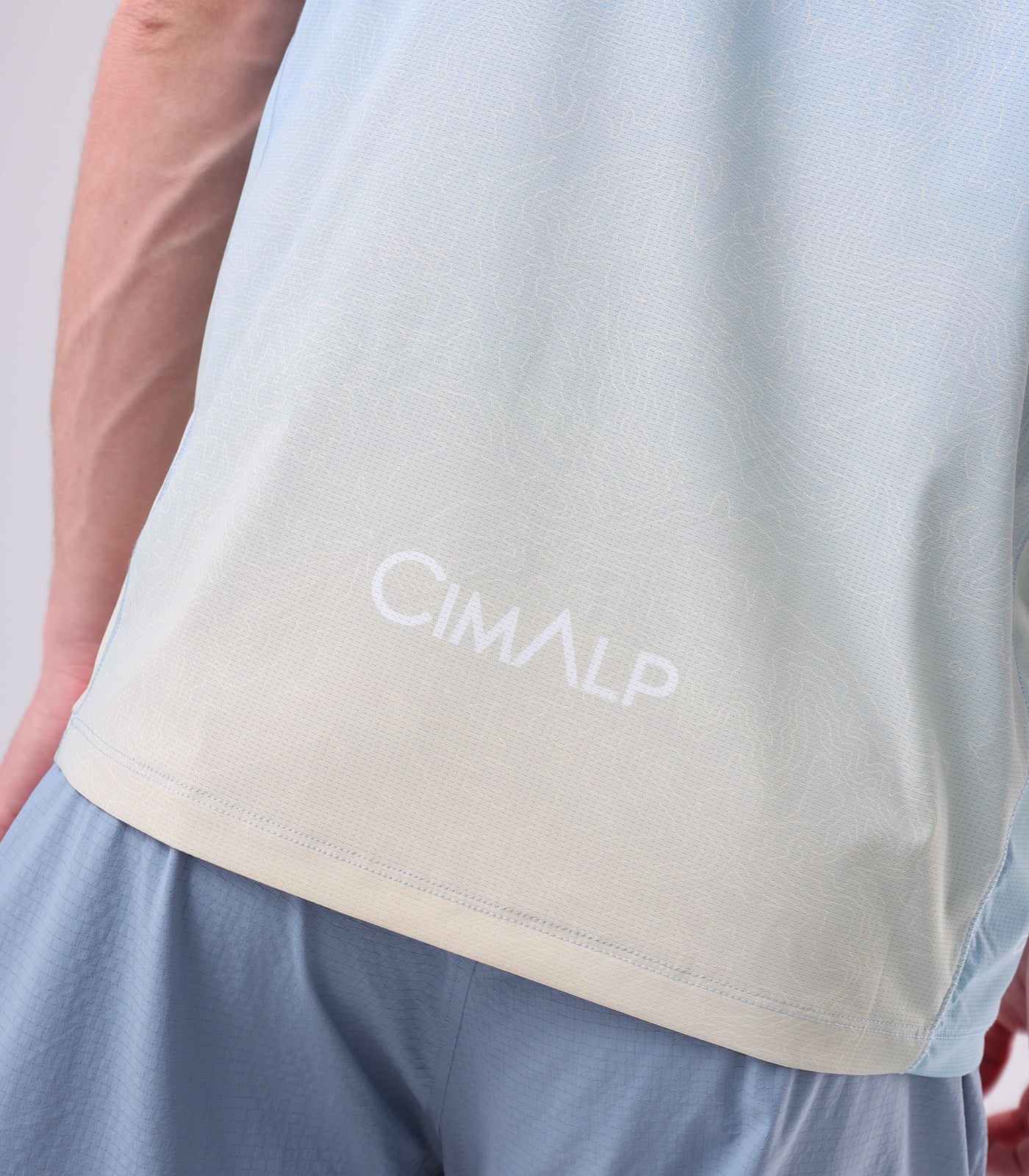 cimalp-team-4-h-t-shirt-trail-homme-bleu-gris-respirant image 4