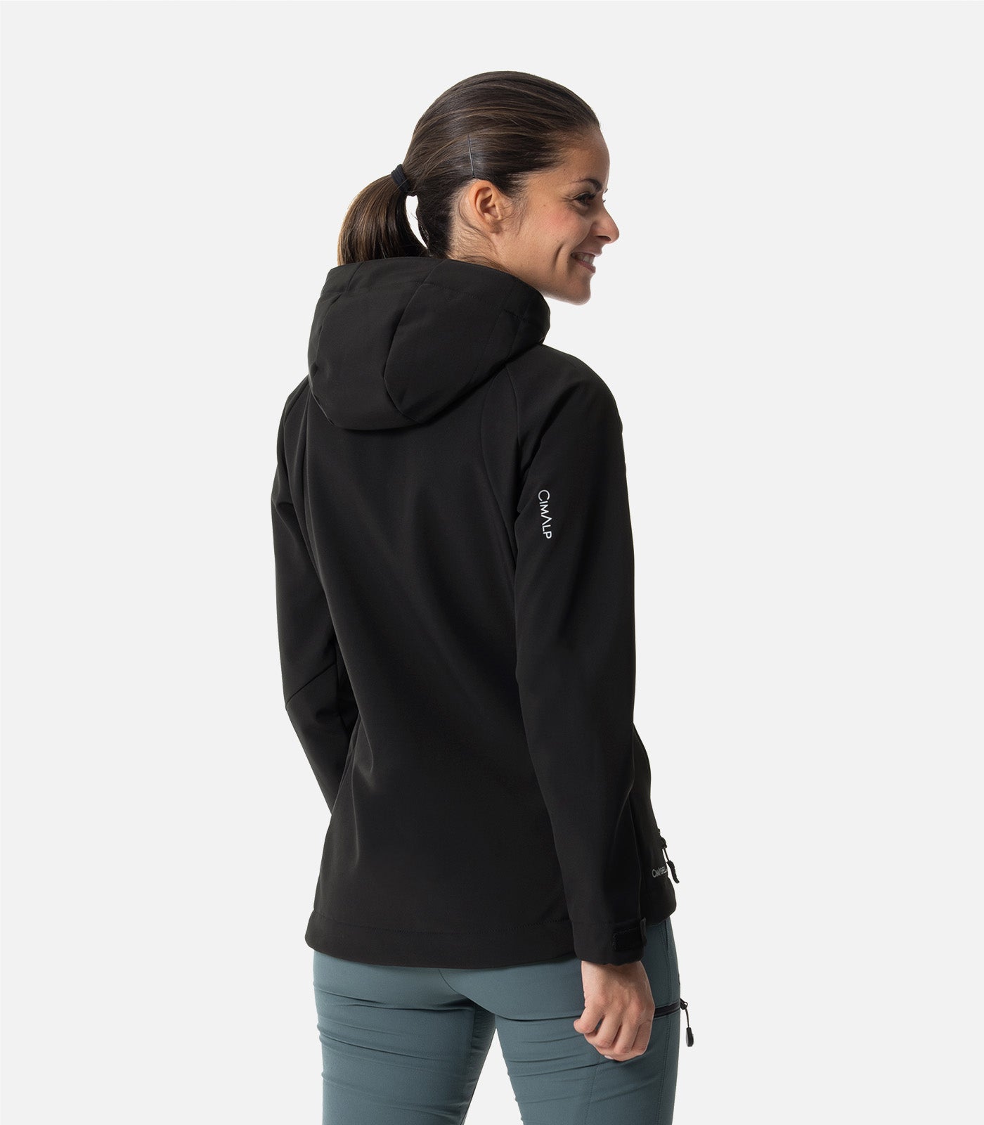 cimalp-energy-5-f-softshell-femme-noire-d-perlante image 4