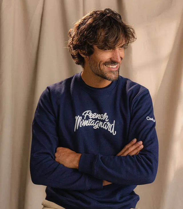 cimalp-french-round-neck-pull-lifestyle-marine image 1