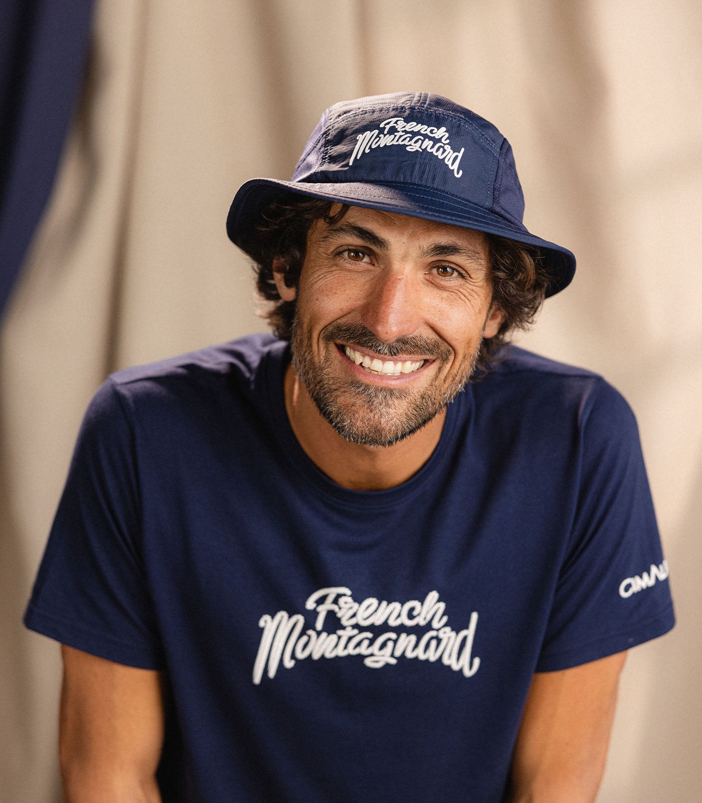 cimalp-french-trail-bob-chapeau-randonn-e-marine-unisexe image 1